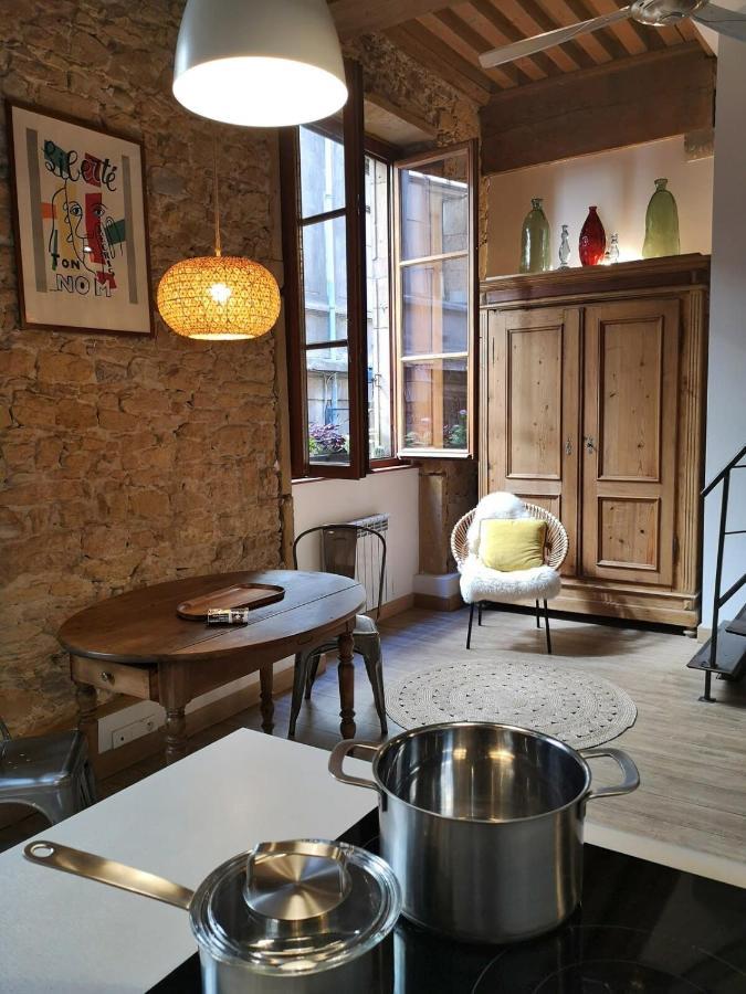Authentic Loft With Mezzanine & Exposed Stones Heart Of Lyon Apartment Bagian luar foto