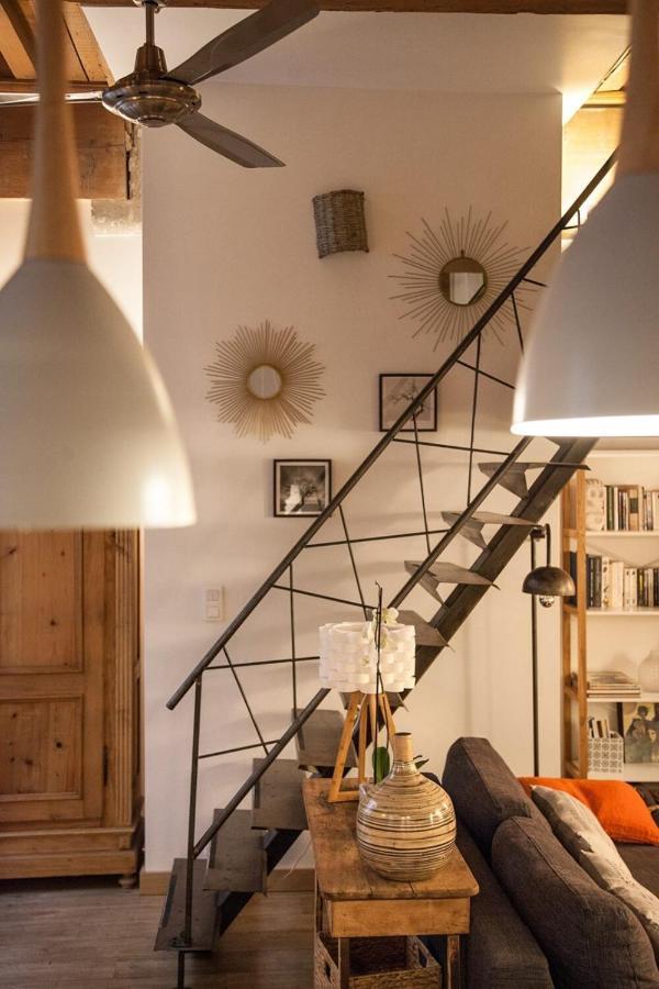 Authentic Loft With Mezzanine & Exposed Stones Heart Of Lyon Apartment Bagian luar foto